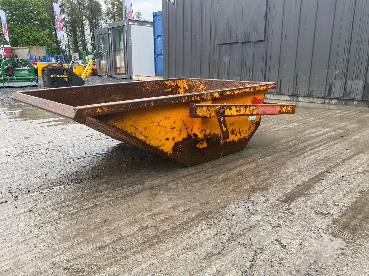 Crane Boat Tipping Skip - Image 3
