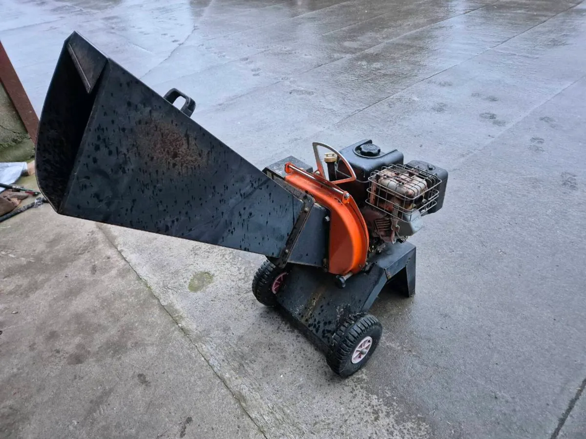 Wood chipper mulcher - Image 3