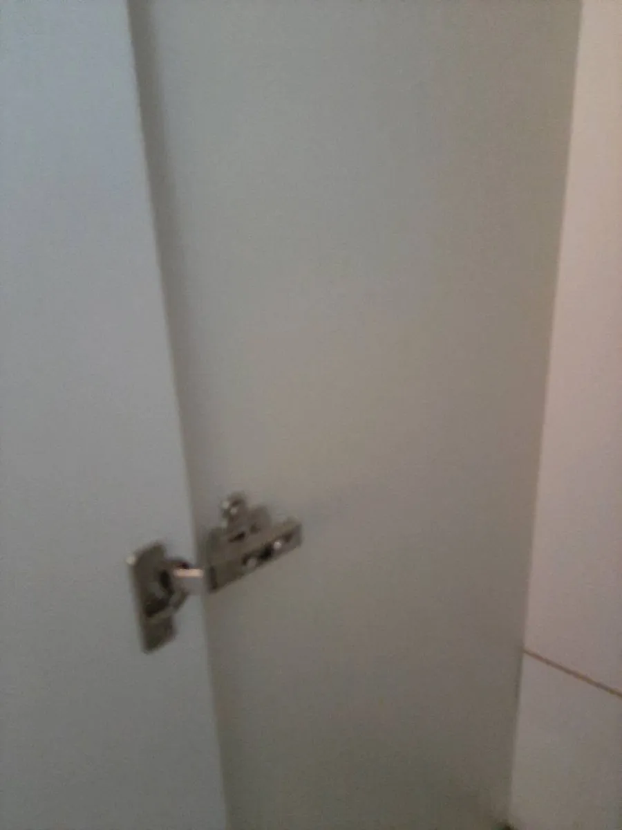 Bedroom furniture - Image 4