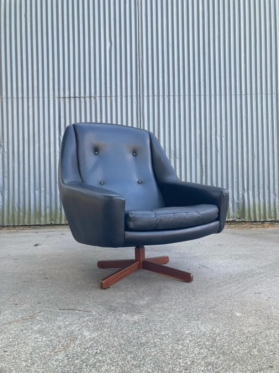 Danish Swivel Chair - Warehouse Open Sat 23rd May - Image 2