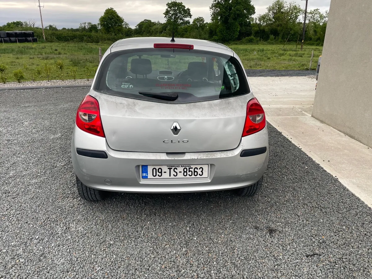 2009 Renault clio 1.5 diesel - Image 3