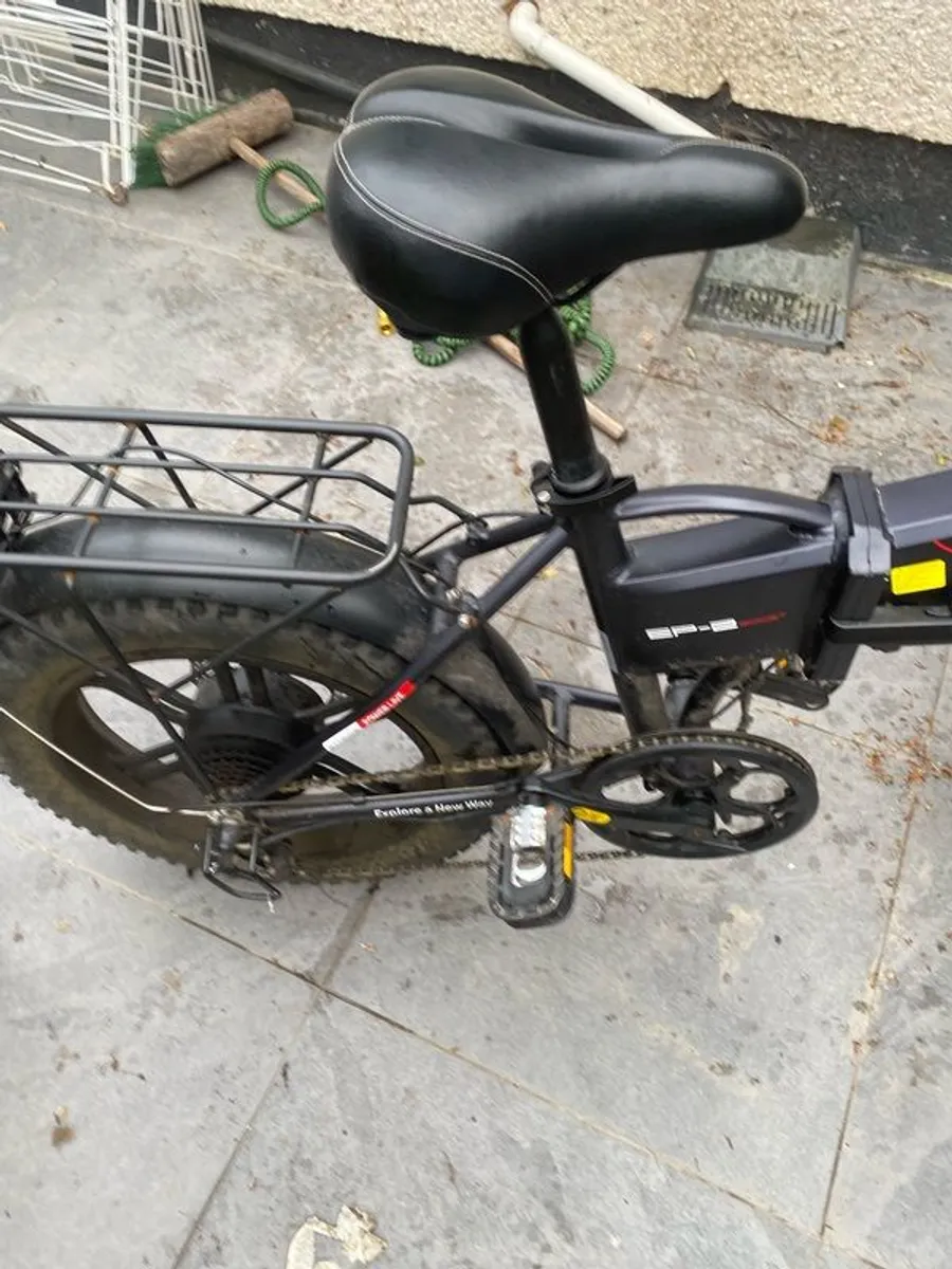 Electric enguie folding bike - Image 3