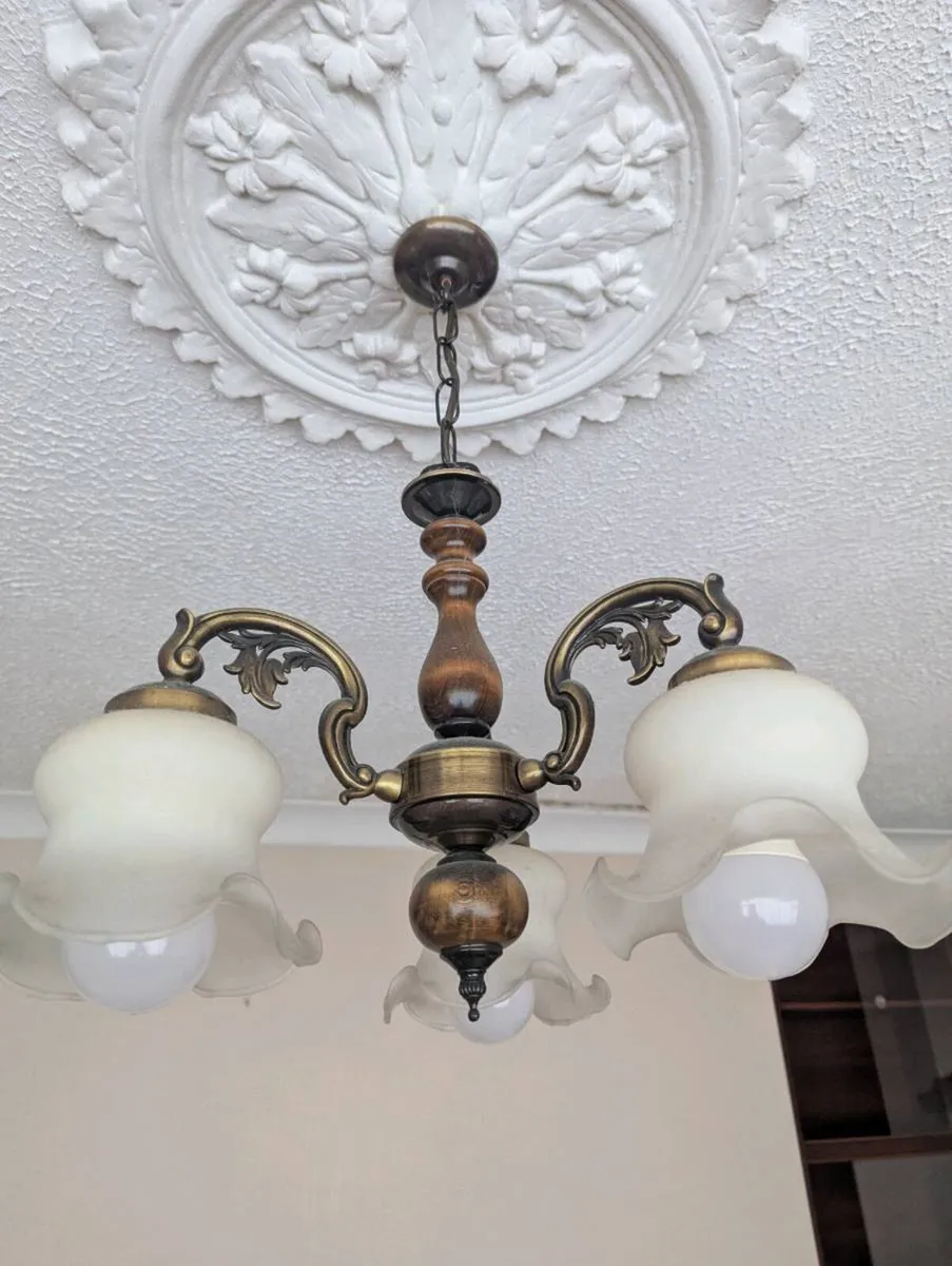 Chandelier and matching wall sconces - Image 1