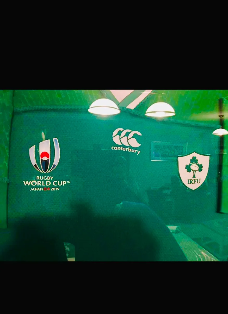 A 2019 Ireland Rugby World Cup jersey (Japan) - Image 2