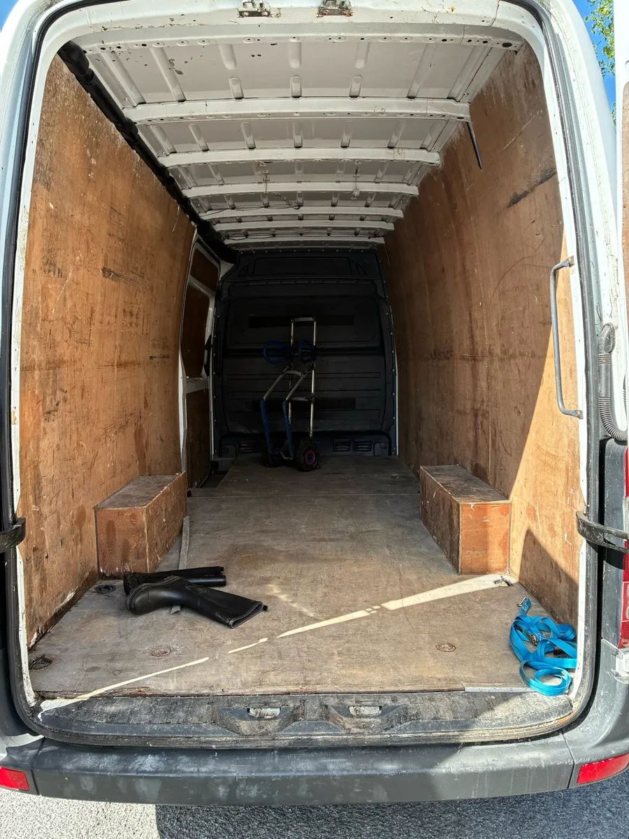 Mercedes Sprinter - Image 4