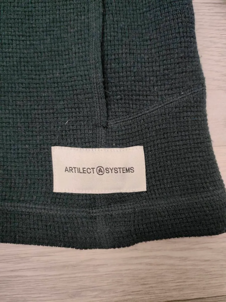 Artilect Sundown Merino Wool Hoodie Mens Medium - Image 3