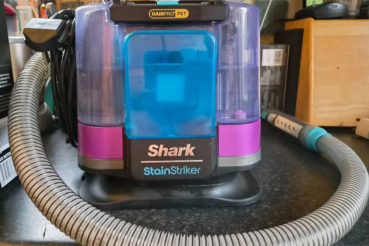 Carpet cleaner Shark StainStriker HairPro Pet - Image 1