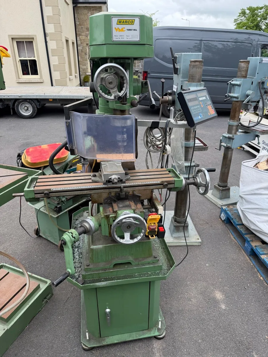 Ex school milling machine single phase - Image 2