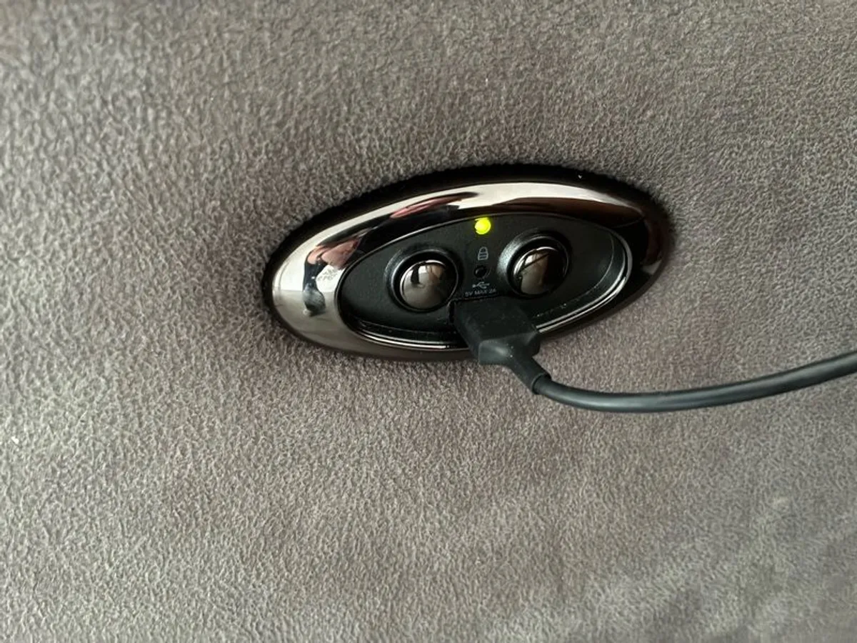 Electric Recliner Sofa - Image 4
