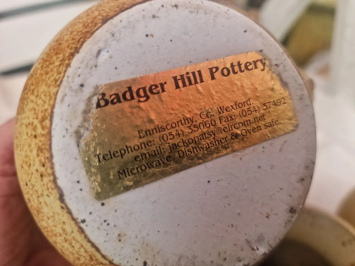 Badger Hill pottery. - Image 4