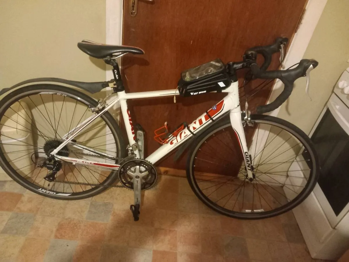2. GAINT ROAD BIKES FOR SALE  350  Each - Image 1