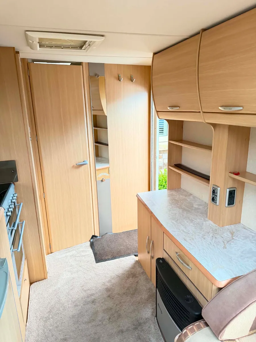 ✨ABBEY SAFARI 2 BERTH ✨ - Image 4