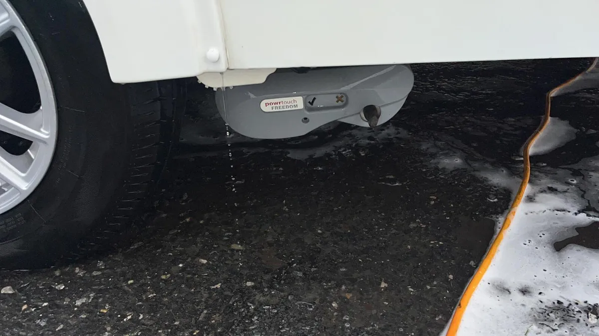 ✨BARGAIN 2019 ELDDIS XPLORE 442 2 BERTH✨ - Image 4