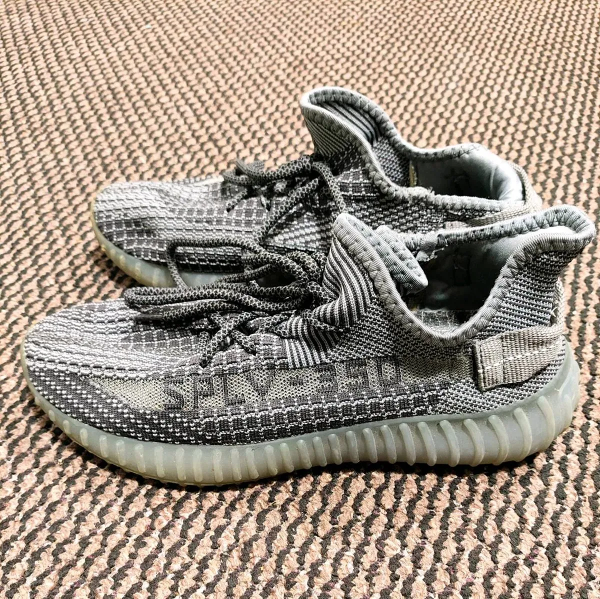 Adidas Yeezy Boost 350 V2 Carbon (Asriel) - Image 1
