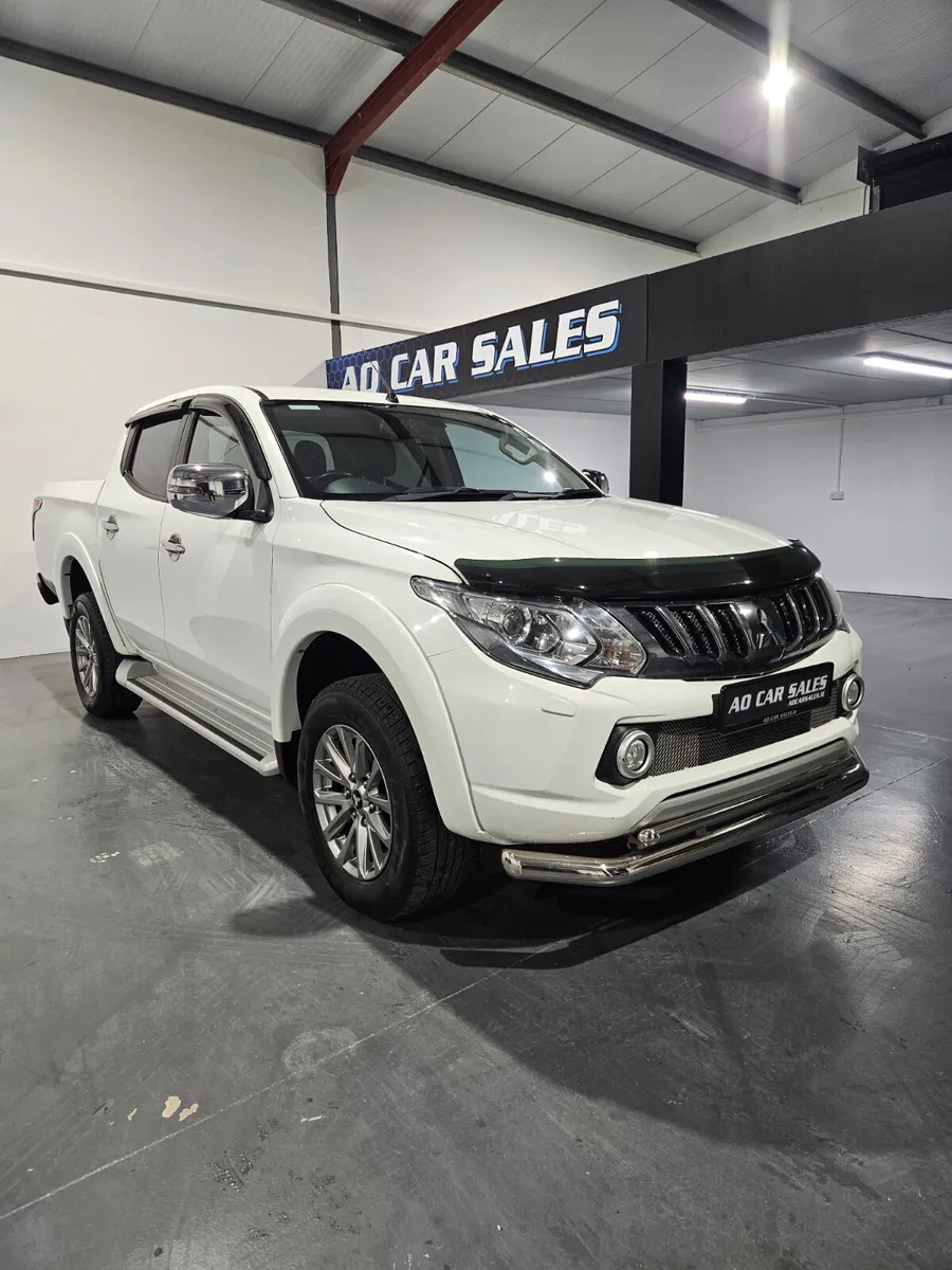 Mitsubishi L200 2019 barbarian 4wd - Image 2