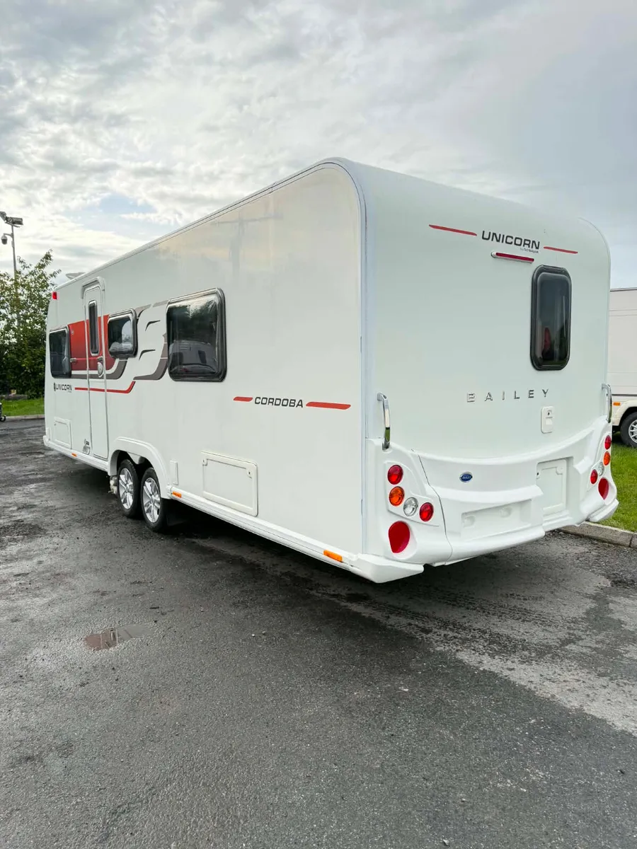 ✨IMMACULATE 2018 BAILEY UNICORN CODOBRA 4 BERTH✨ - Image 2