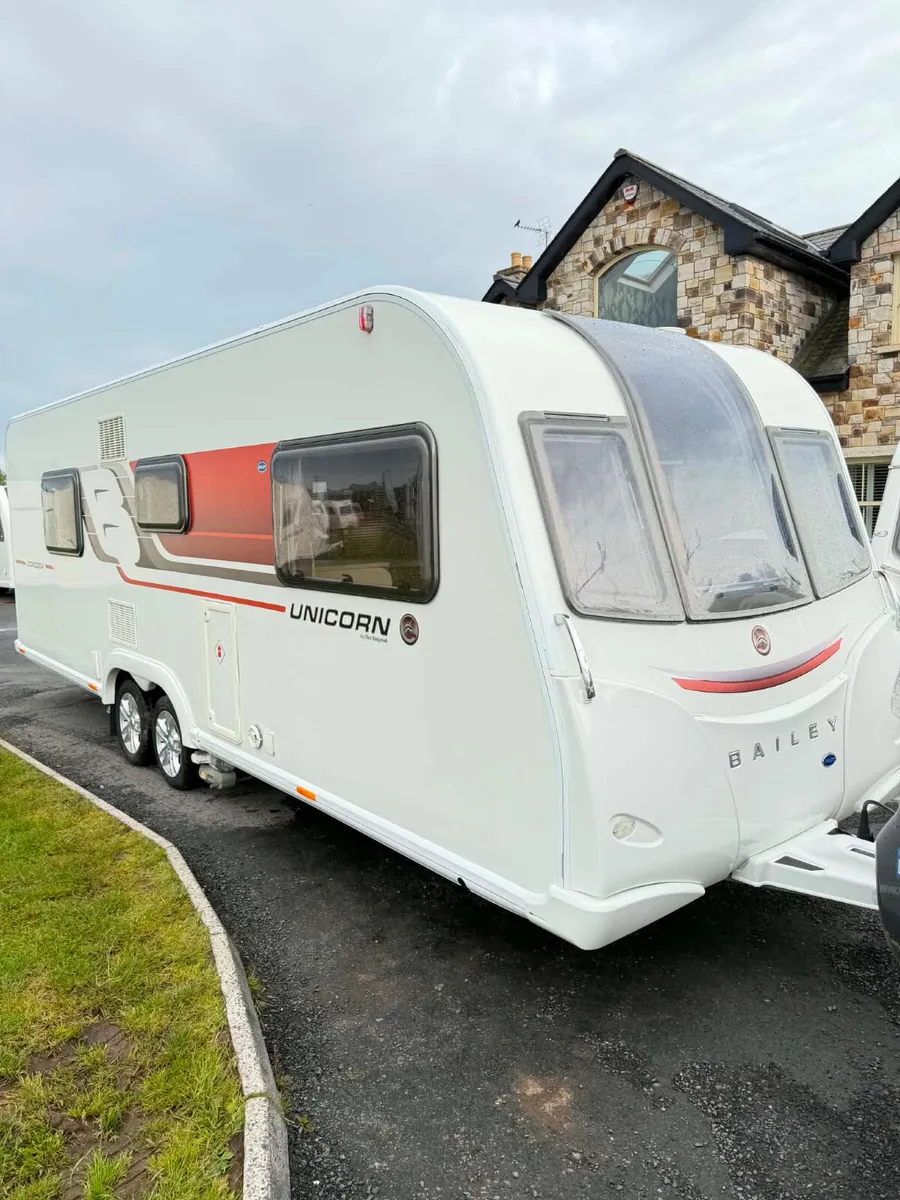 ✨IMMACULATE 2018 BAILEY UNICORN CODOBRA 4 BERTH✨ - Image 1