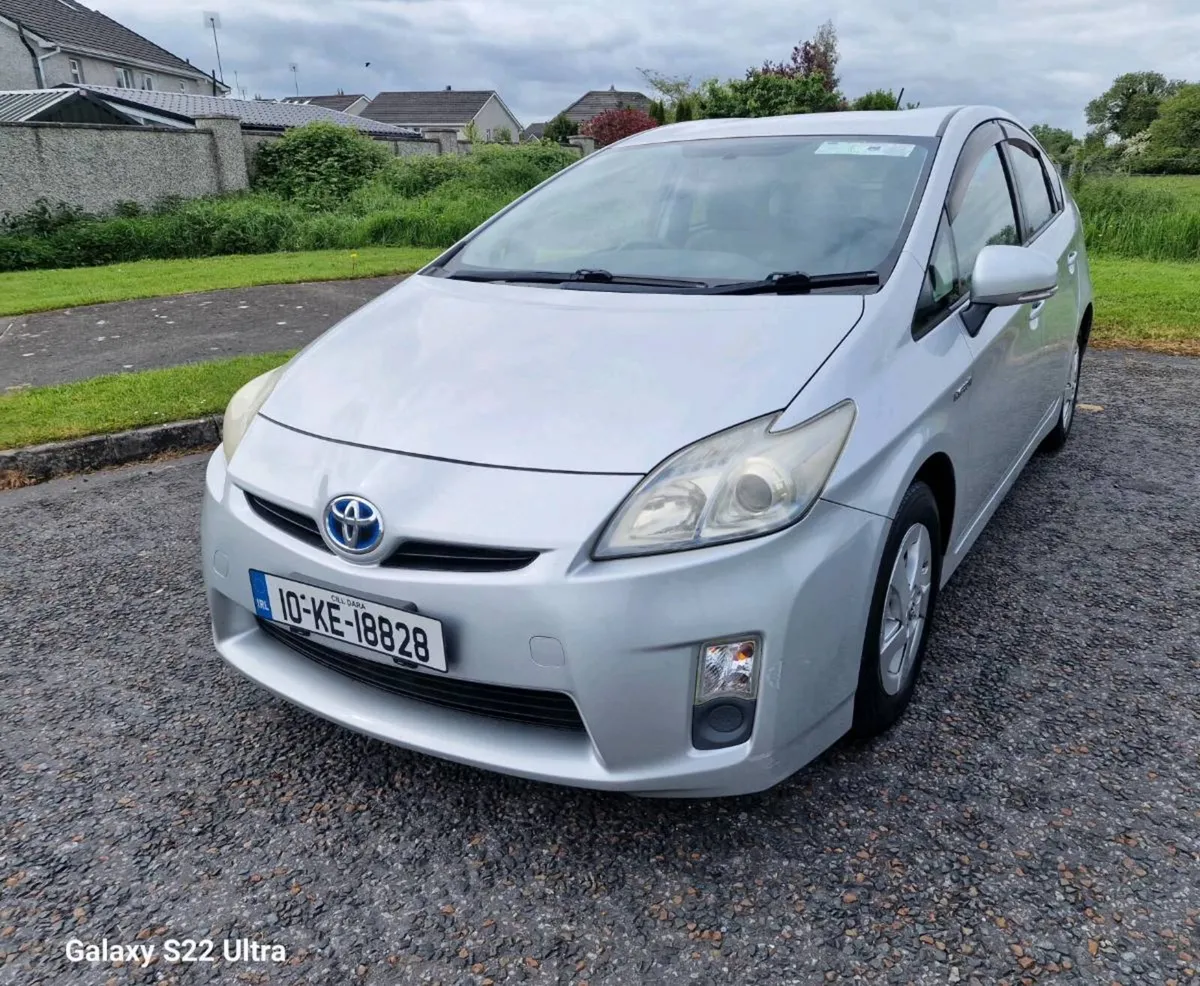 TOYOTA PRIUS LOW MILEAGE NCT 3/2027 - Image 3