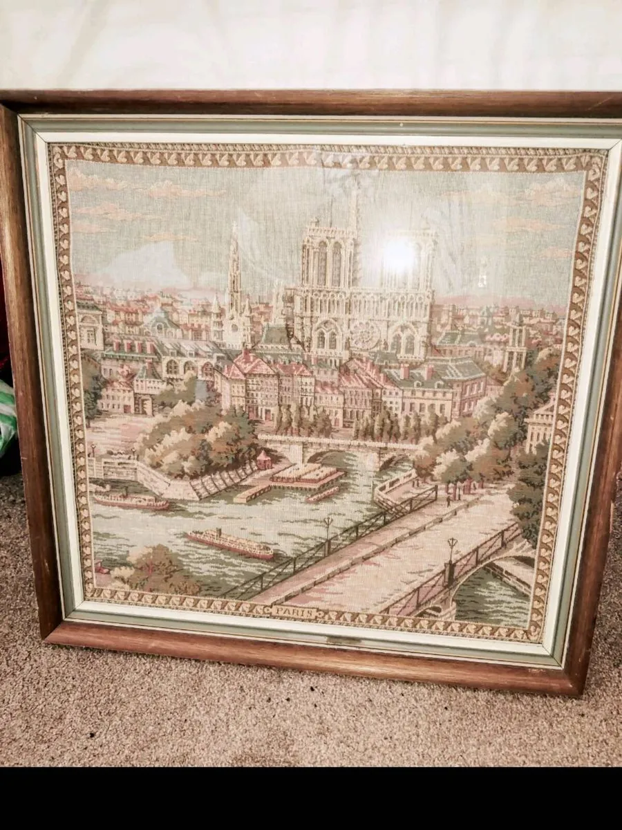 16TH CENTURY TAPESTRY, HUGE 23"Oak Wall Frame ! - Image 1
