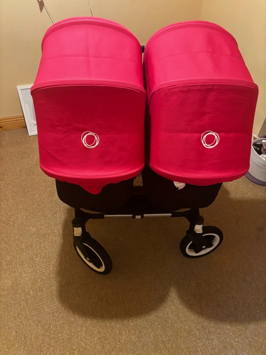 Bugaboo Donkey 5 Double Buggy - Image 4