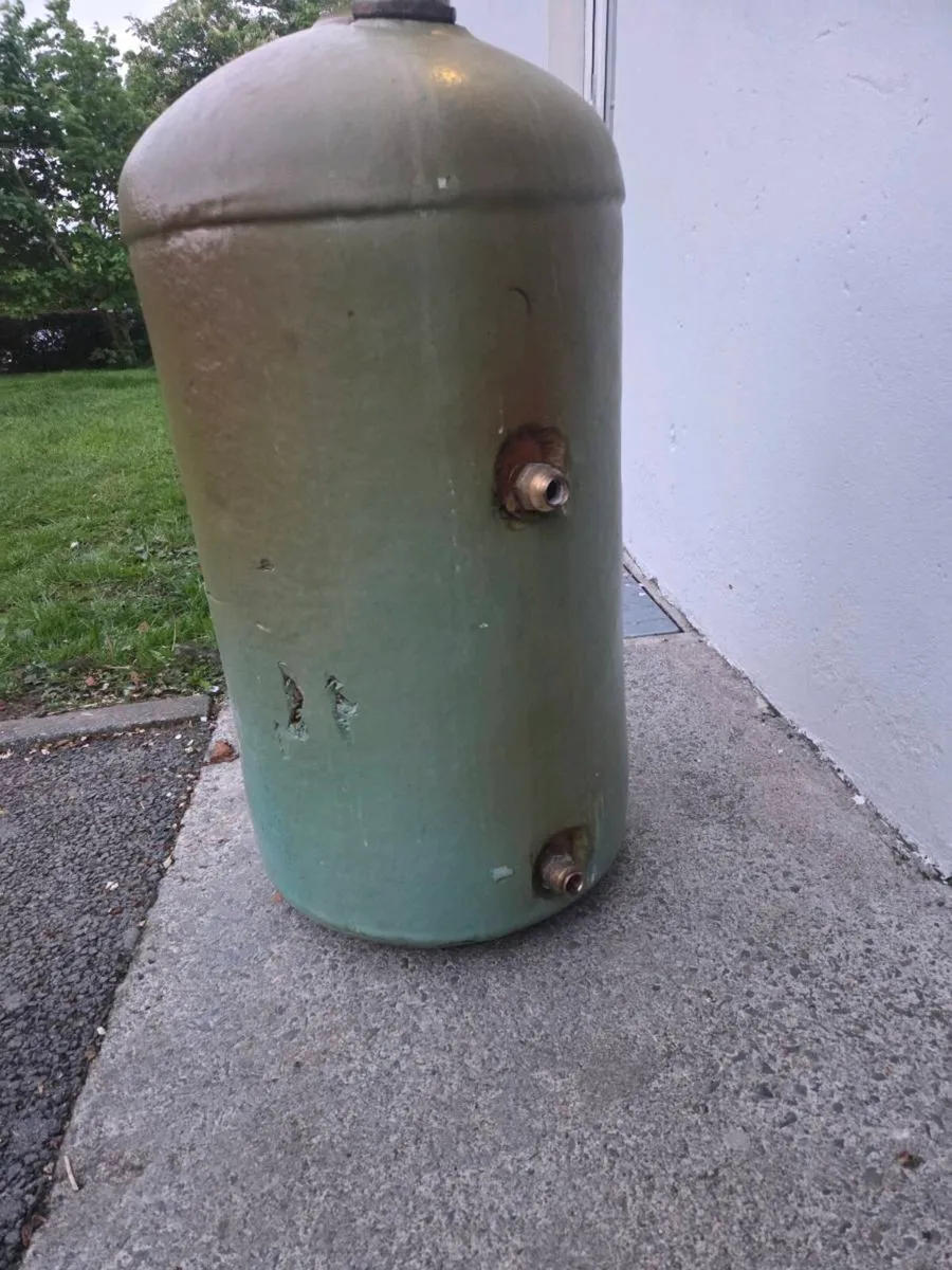 Copper cylinder Hot water tank - Image 4