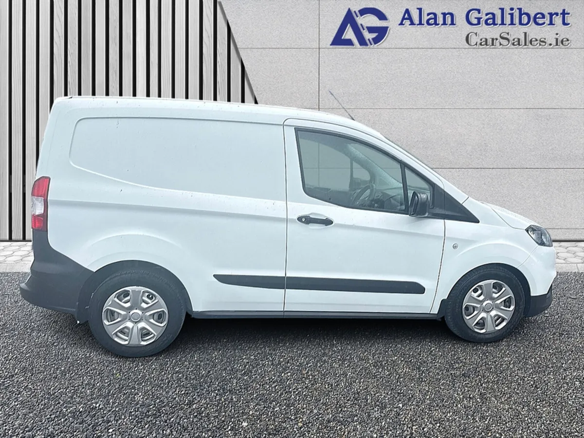 Ford Transit Courier BASE 1.5 TD + VAT - Image 3