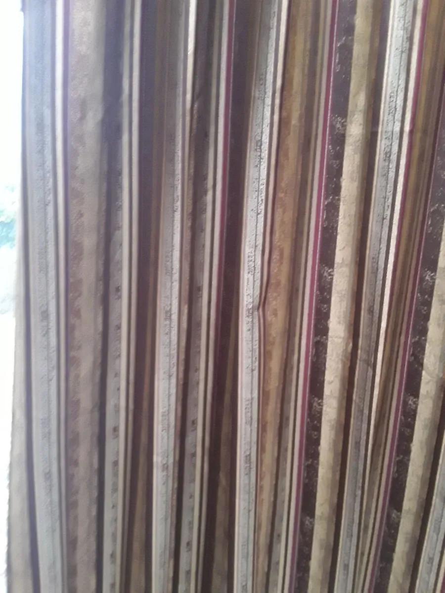 Brand new exquisite large eyelet drapes - Image 3