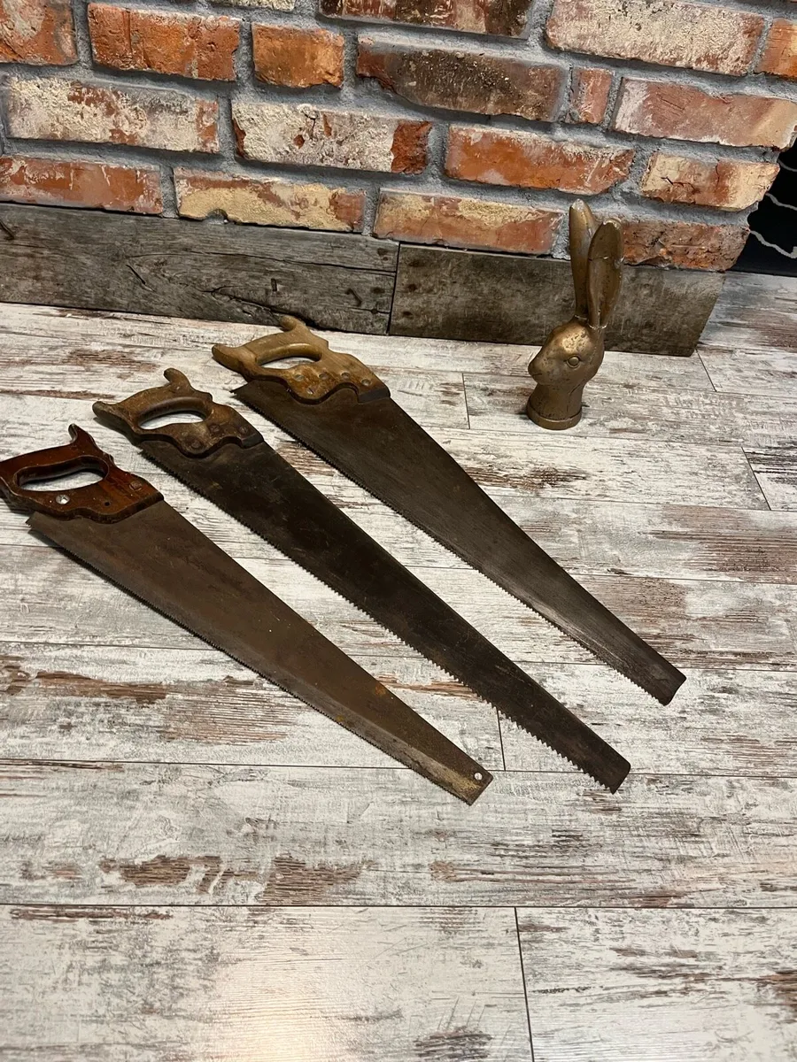 Vintage Hand saw - Image 1