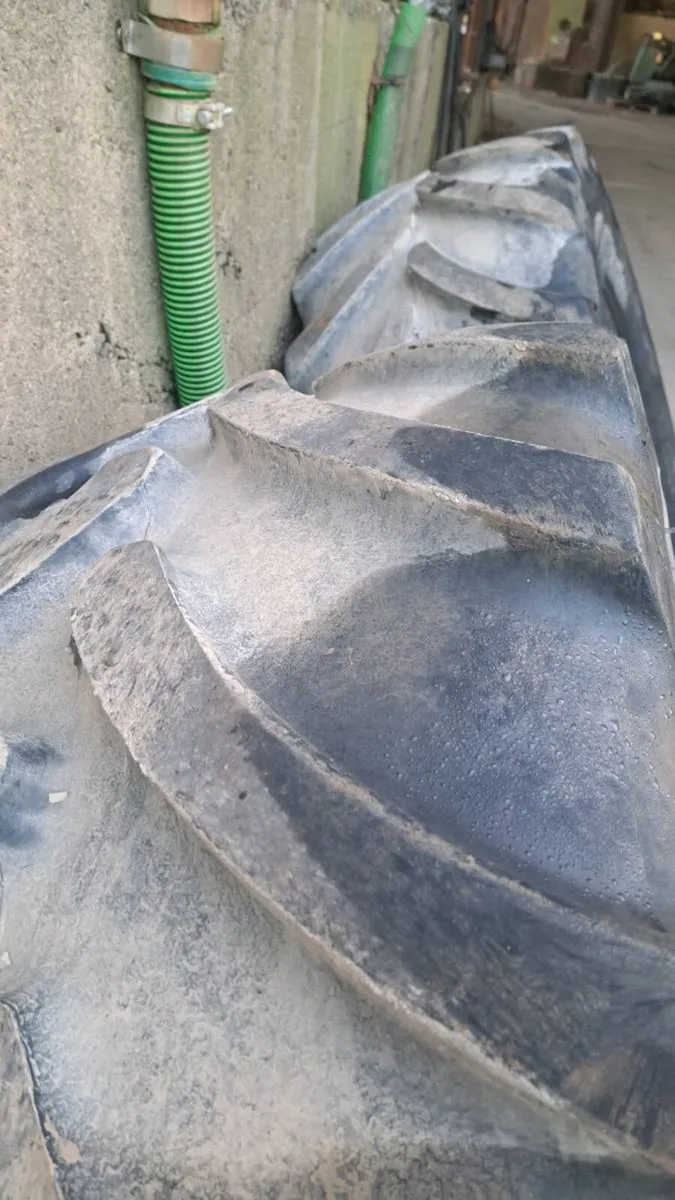 Firestone 600/65R30 - Image 3