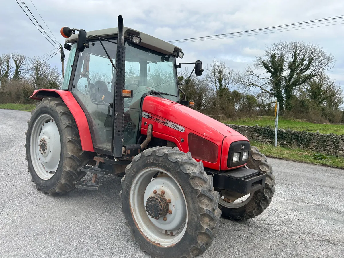 2003 Massey Ferguson 4345 - Image 3
