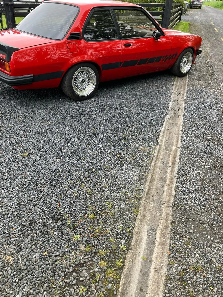 Car - Image 1