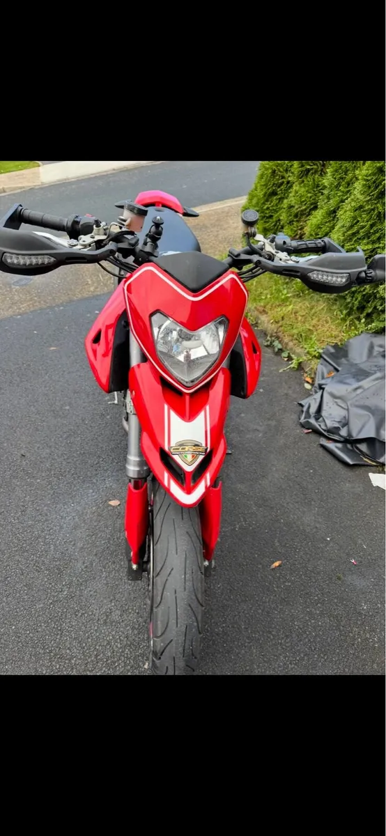 Ducati hypermotorad 1100S - Image 2