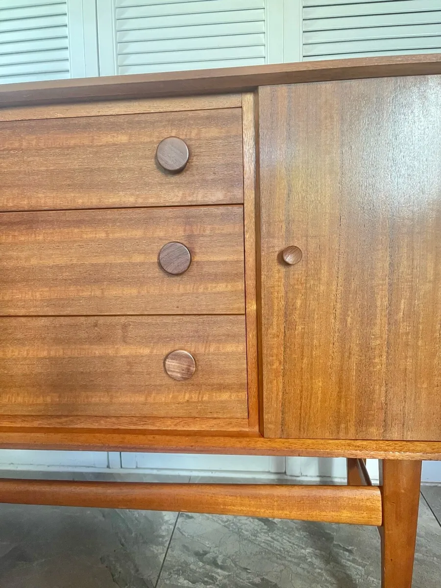 Mid century sideboard - Image 3