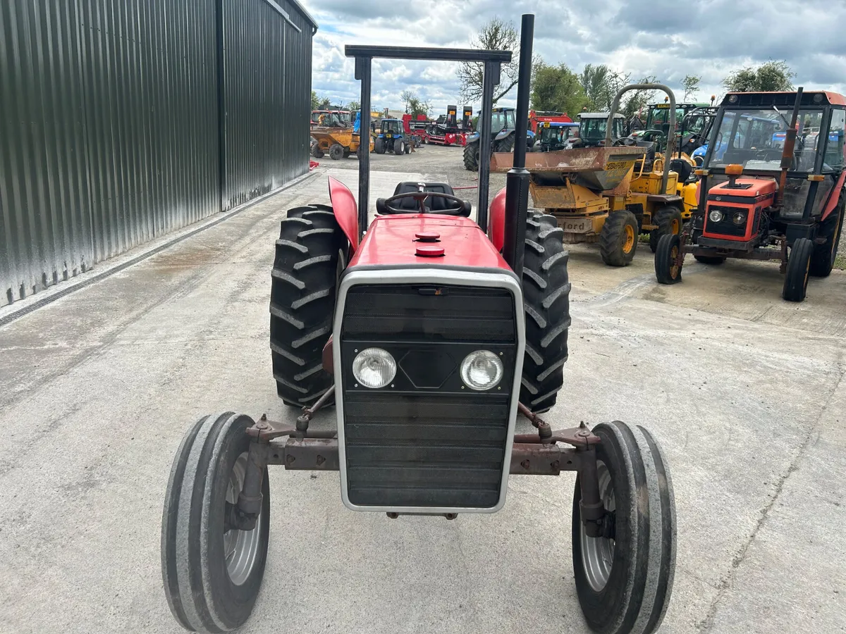 1982 Massey Ferguson 240 - Image 4