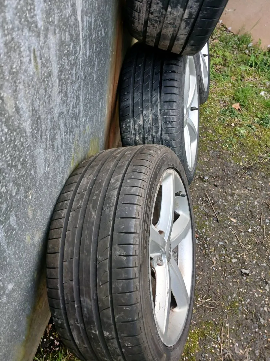 Audi S Line Genuine 18 inch 5 Spoke 5 X 112 Alloys - Image 2