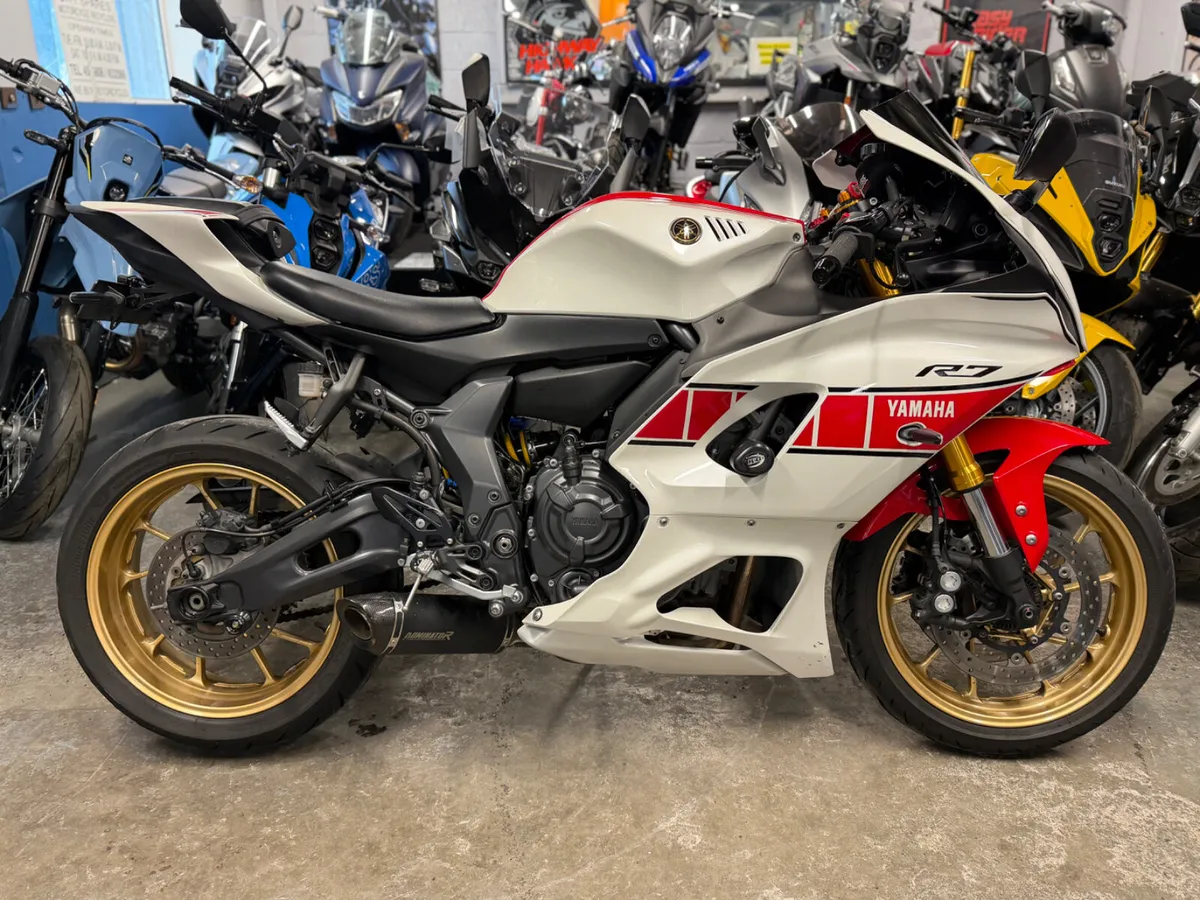 2023 Yamaha R7 - Image 1