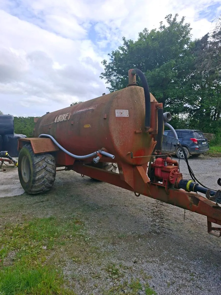 Abbey 1600 tank - Image 1