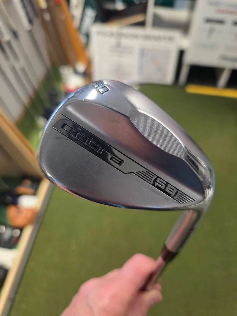 Cobra Snakebite Gap Wedge - Image 1