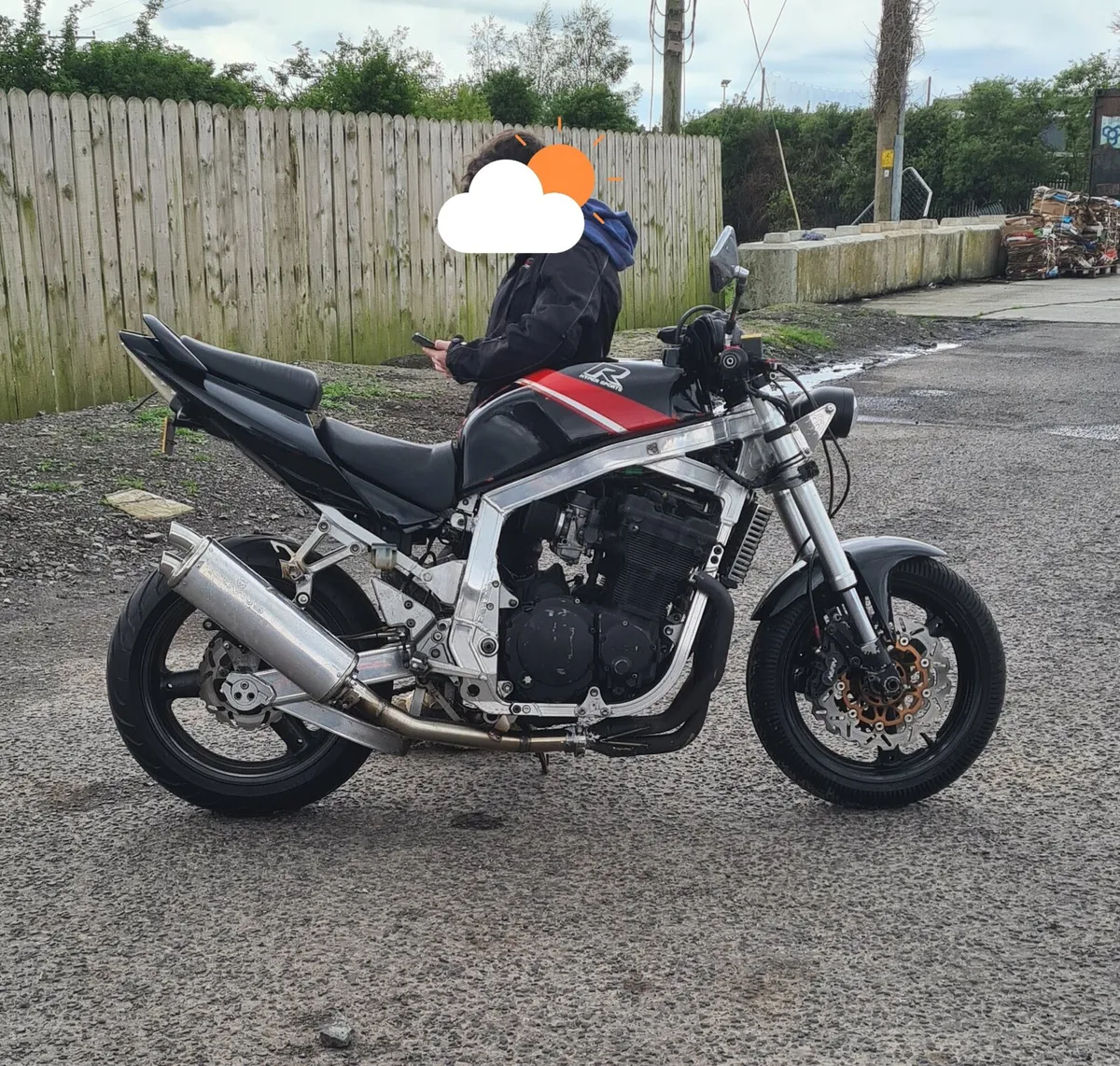 Gsxr 1100 / 1200 streetfighter - Image 1