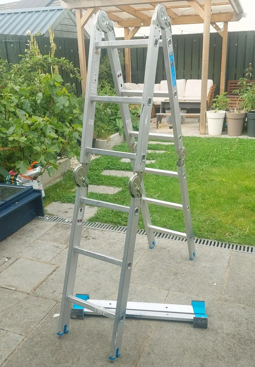 Mac Allister Professional 4x3 Combination Ladder - Image 2