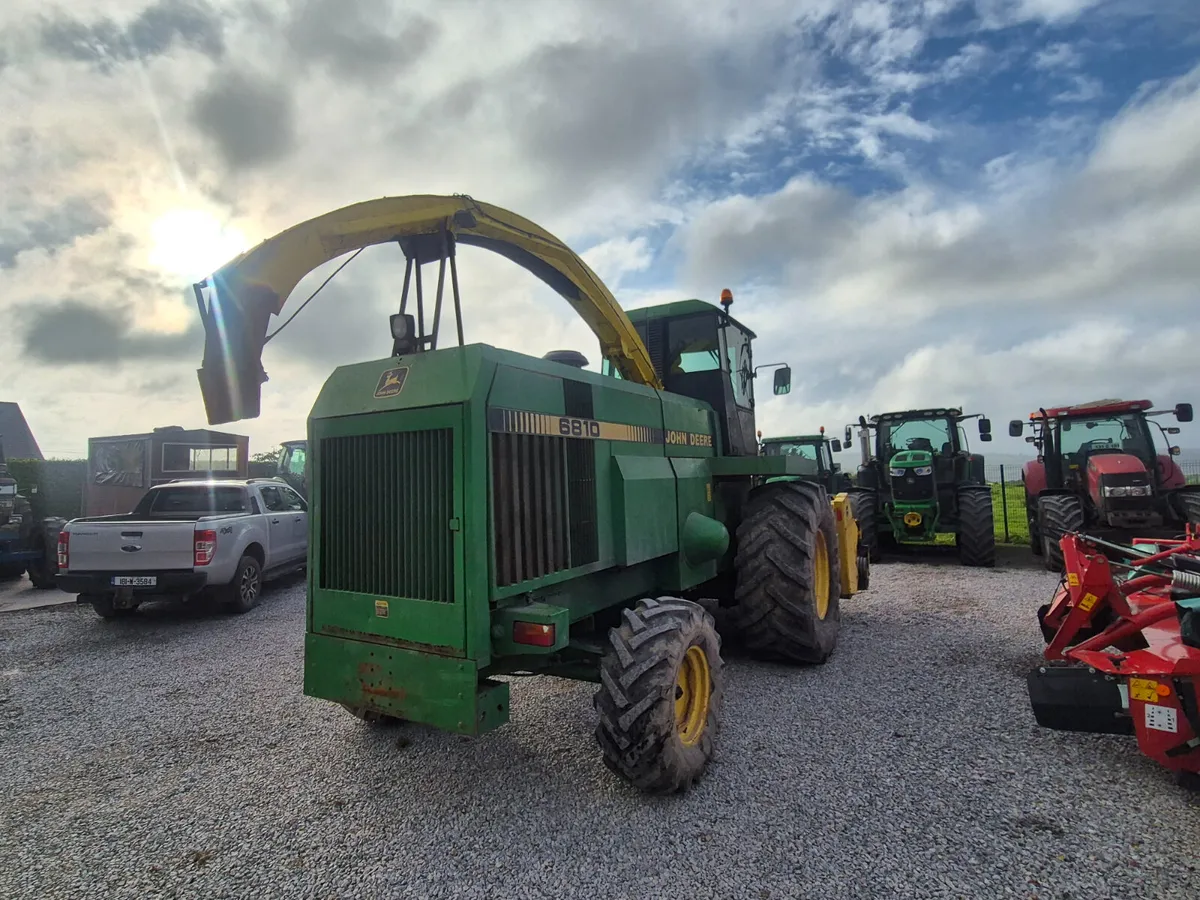 John Deere silage harvester - Image 2