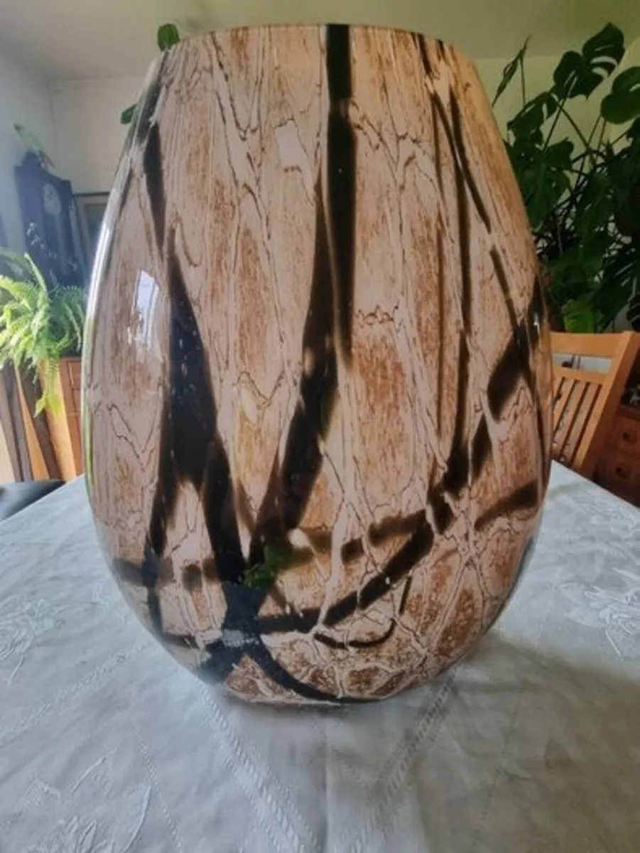 Giant Murano Vase in African patina - Image 1
