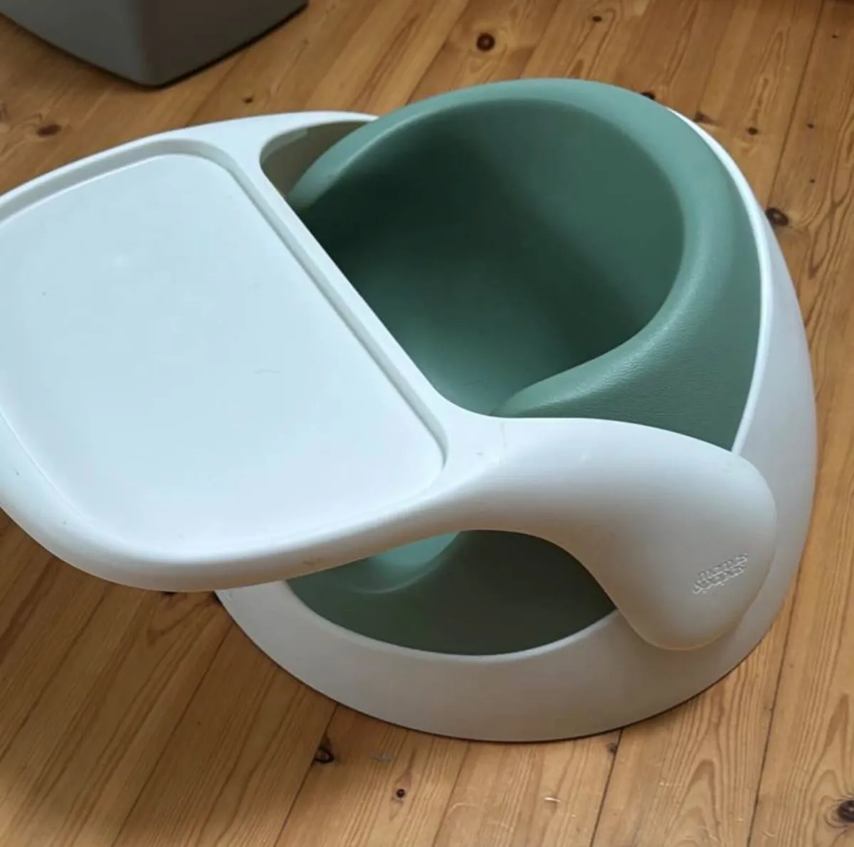 Mamas and Papas baby snug seat