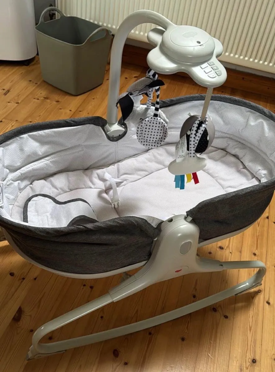 Tiny love 3 in 1 baby rocker & napper - Image 3