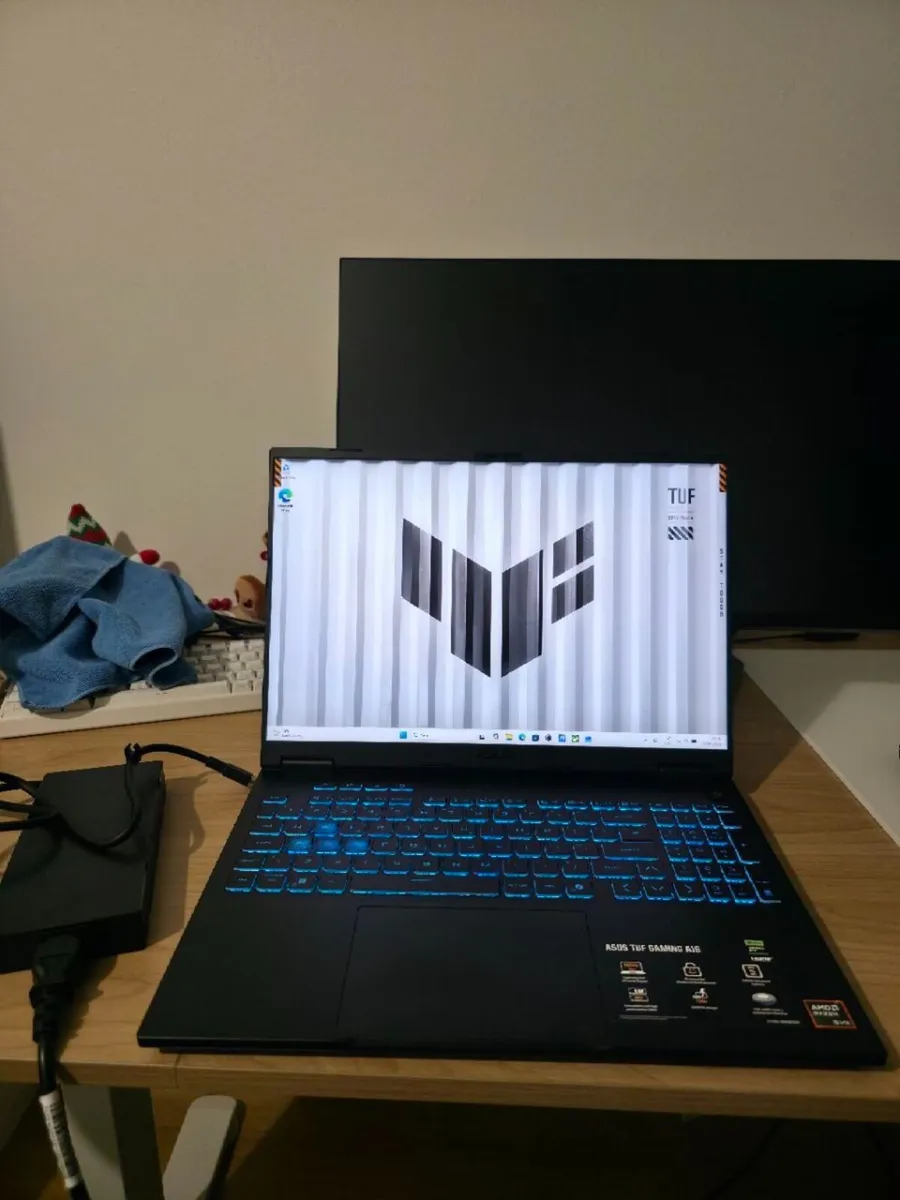 ASUS TUF A16 RTX 5070 Ryzen 9 32GB Warranty 2027 - Image 1