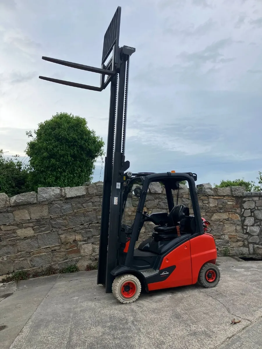 LINDE FORKLIFT - Image 4