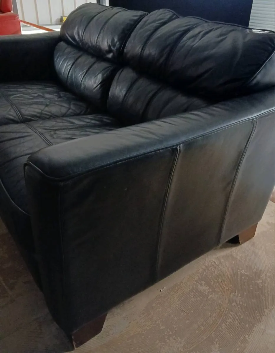 3 + 2 seater black leather sofa couch set - Image 1