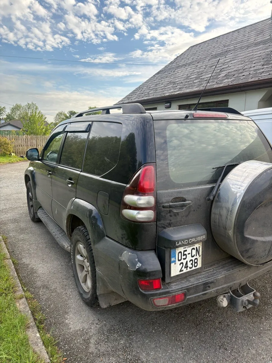 Toyota Land Cruiser - Image 3