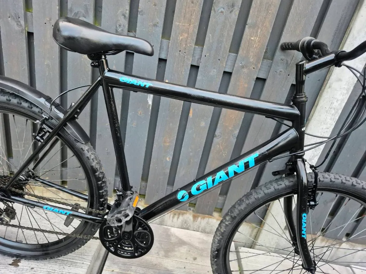 ADULTS GIANT ESCAPE BIKE 21 INCH FRAME/ WHEELS 29 - Image 3