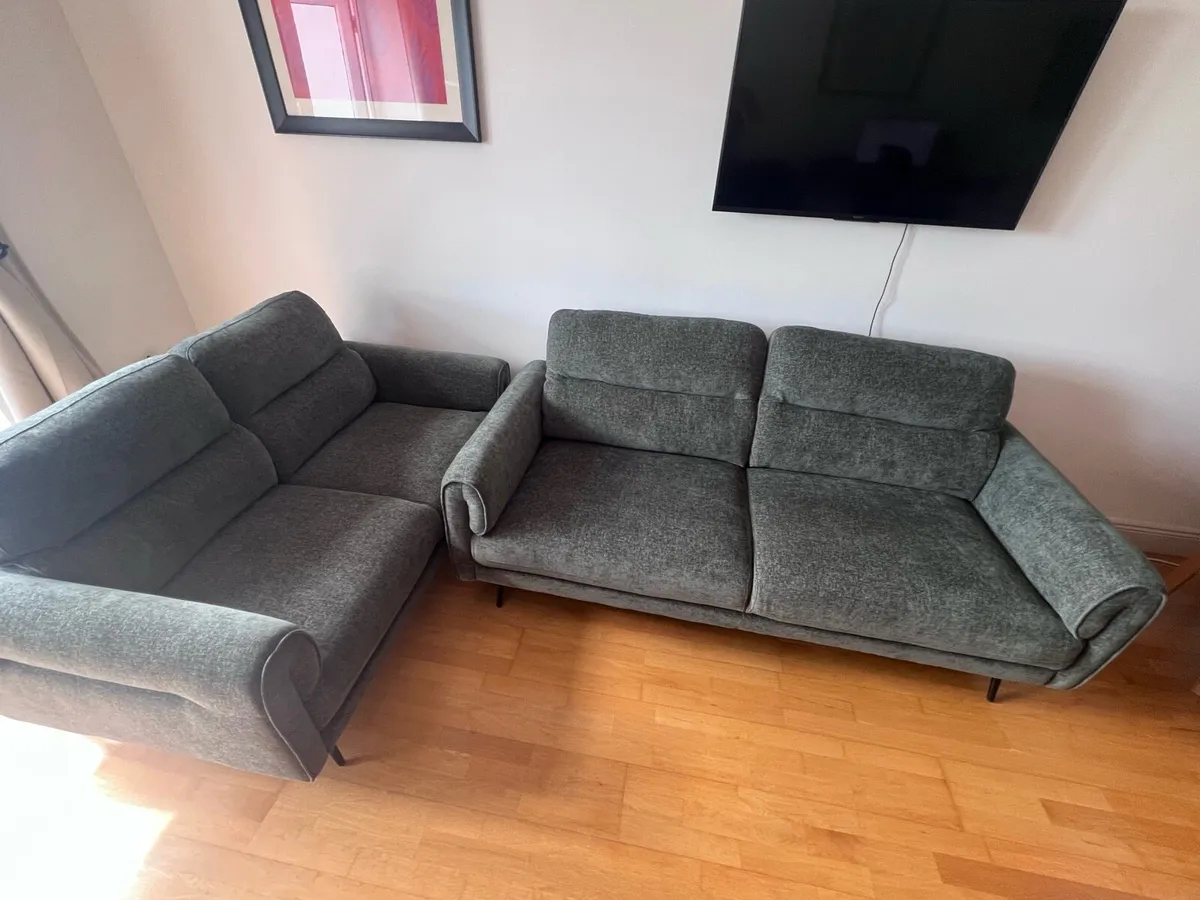 2 sofas Brand new - Image 3